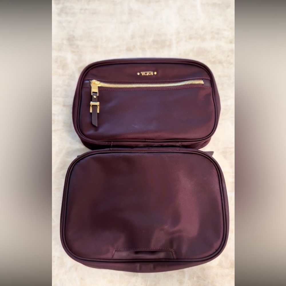 Tumi Plum and Cream Travel Bag